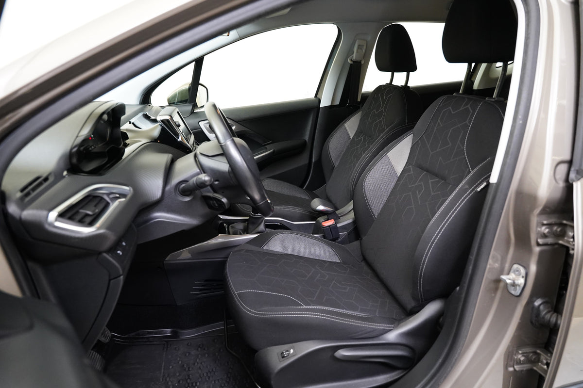 Peugeot 2008 1.2 PureTech 81 kW – foto 11