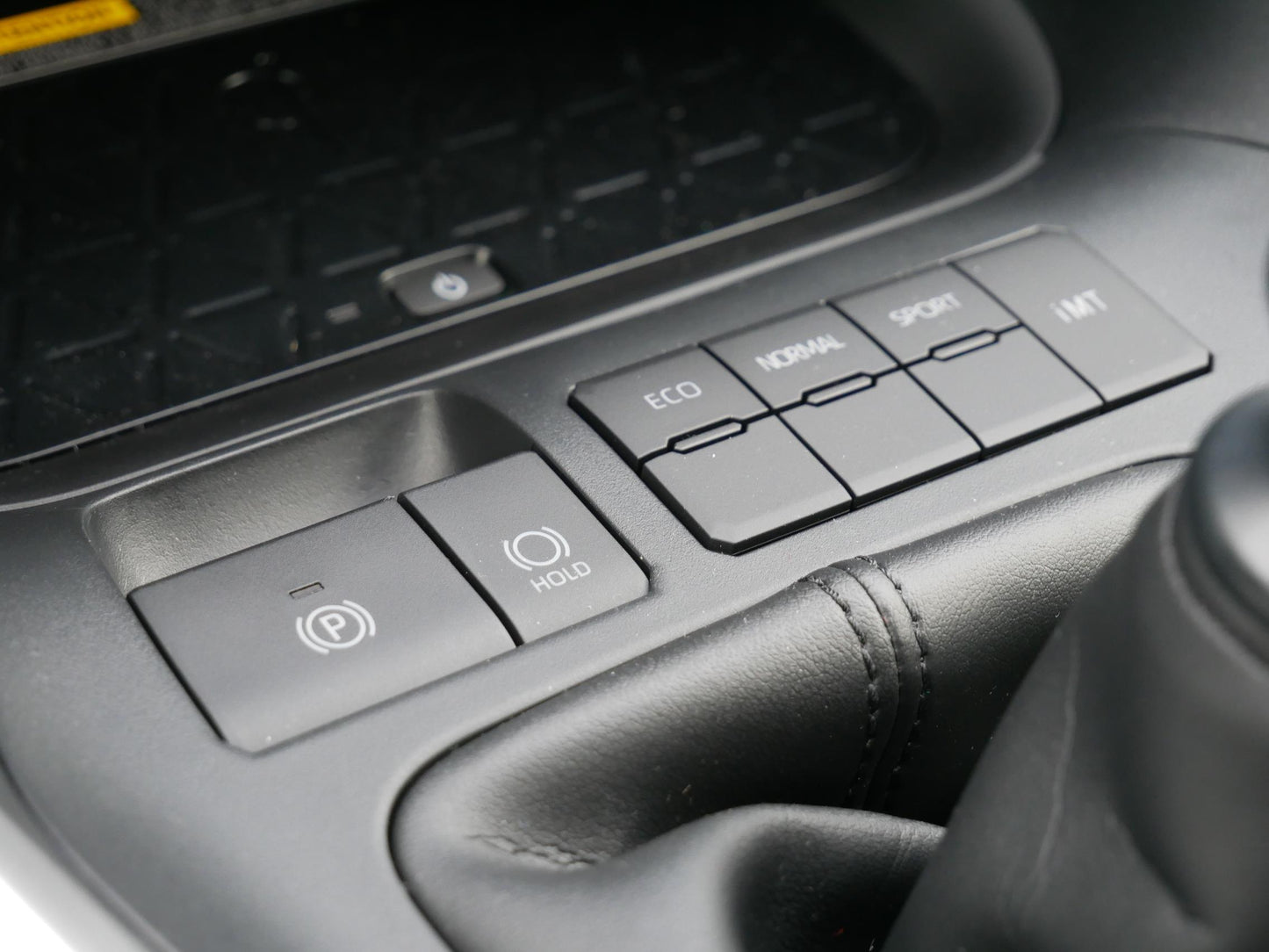 Toyota RAV4 2.0 i 129 kW Comfort