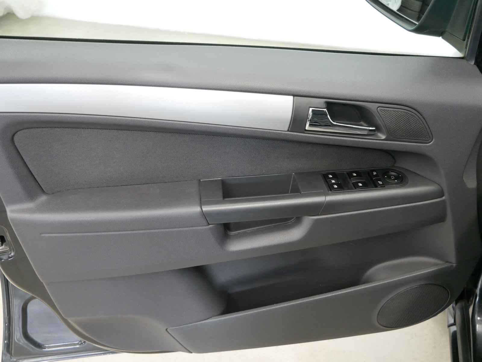 Opel Zafira 1.8 i 103 kW Family Plus – foto 12