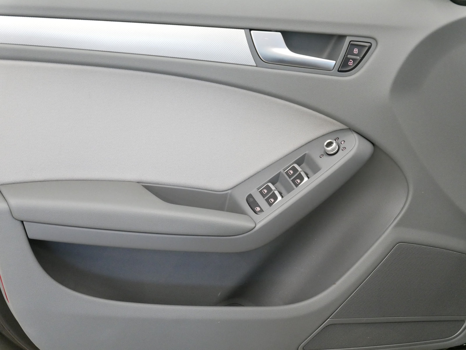 Audi A4 2.0 TDI 130kW quattro Ambition – foto 12