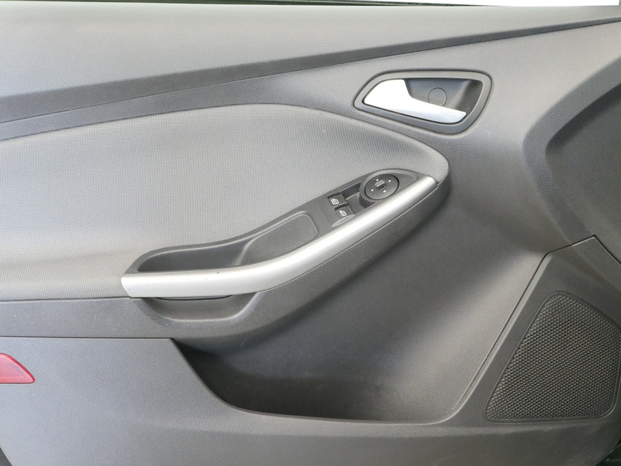 Ford Focus 1.6 TDCi 70 kW Titanium – foto 12