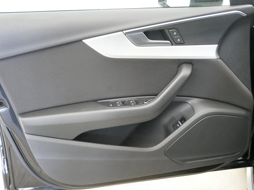 Audi A4 2.0 TDI 120 kW Allroad – foto 12