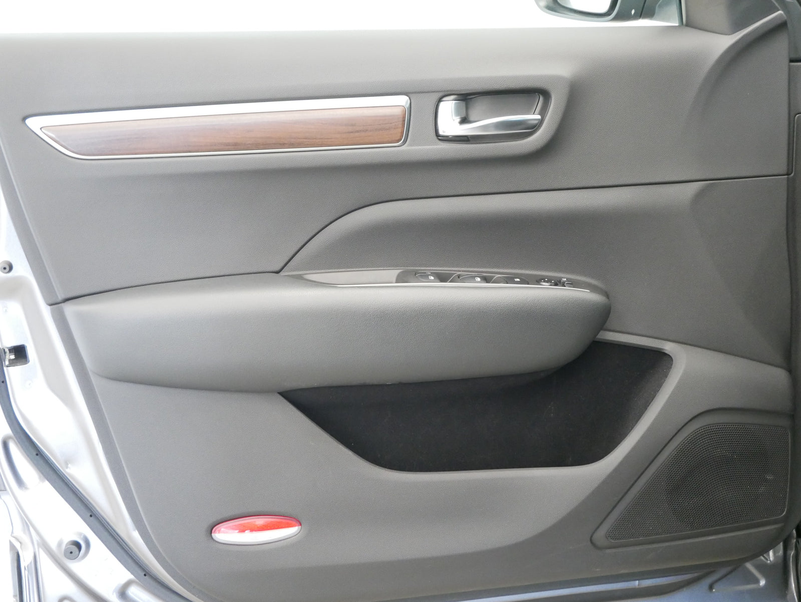 Renault Koleos 1.7 dCi 110 kW Limited – foto 12