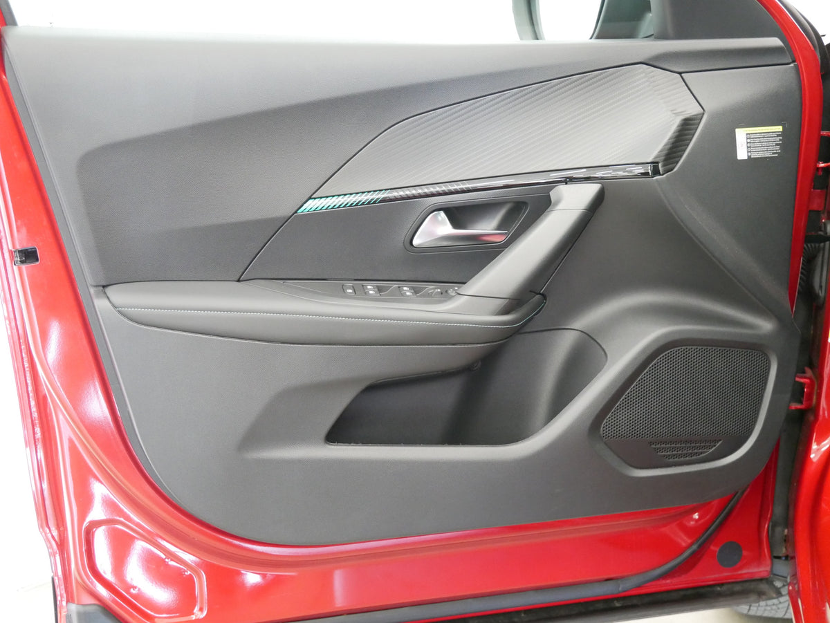 Peugeot 2008 1.2 PureTech 96 kW Allure Pack – foto 12