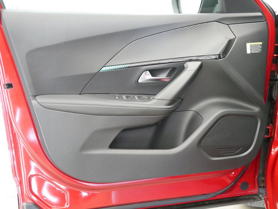 Peugeot 2008 1.2 PureTech 96 kW Allure Pack – foto 12