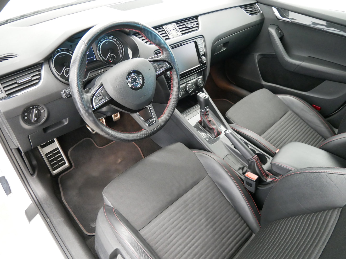 Škoda Octavia 2.0 TDI 135 kW RS