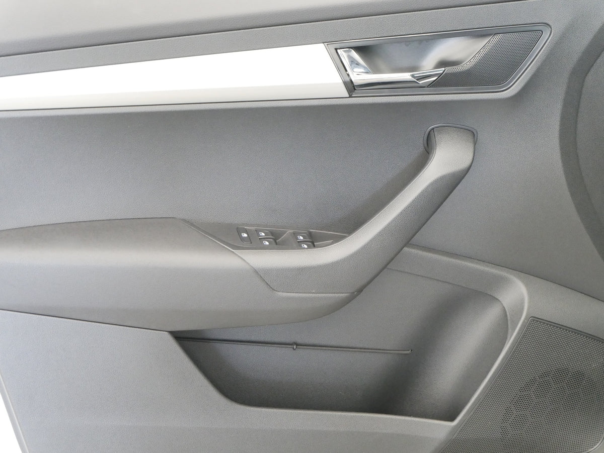 Škoda Karoq 1.0 TSI 85 kW Ambition Plus – foto 12