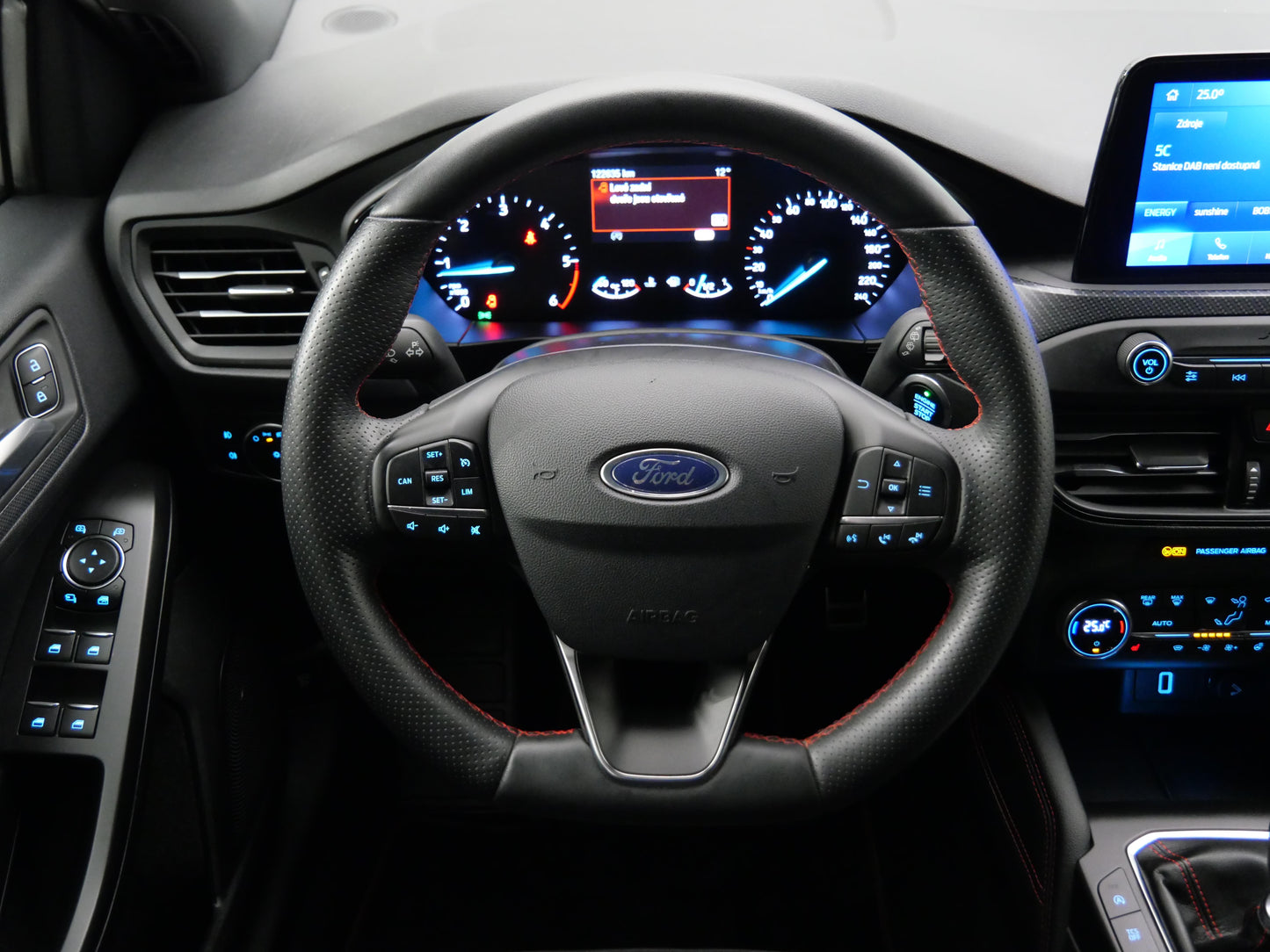 Ford Focus 2.0 EcoBlue 110 kW ST-Line