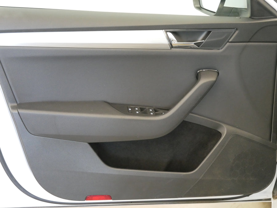 Škoda Superb 1.5 TSI 110 kW DSG Ambition – foto 13