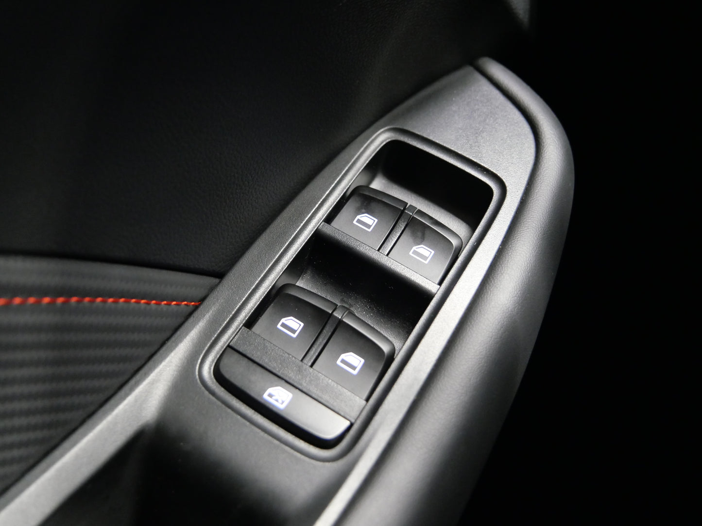 MG ZS 1.0 TGI 82 kW AUT Exclusive