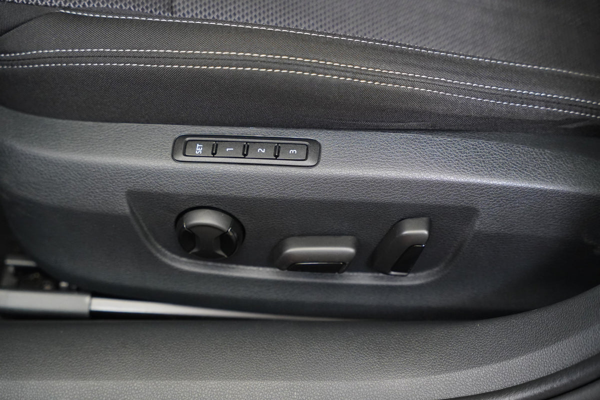 Škoda Superb 2.0 TDI 110 kW Style – foto 12