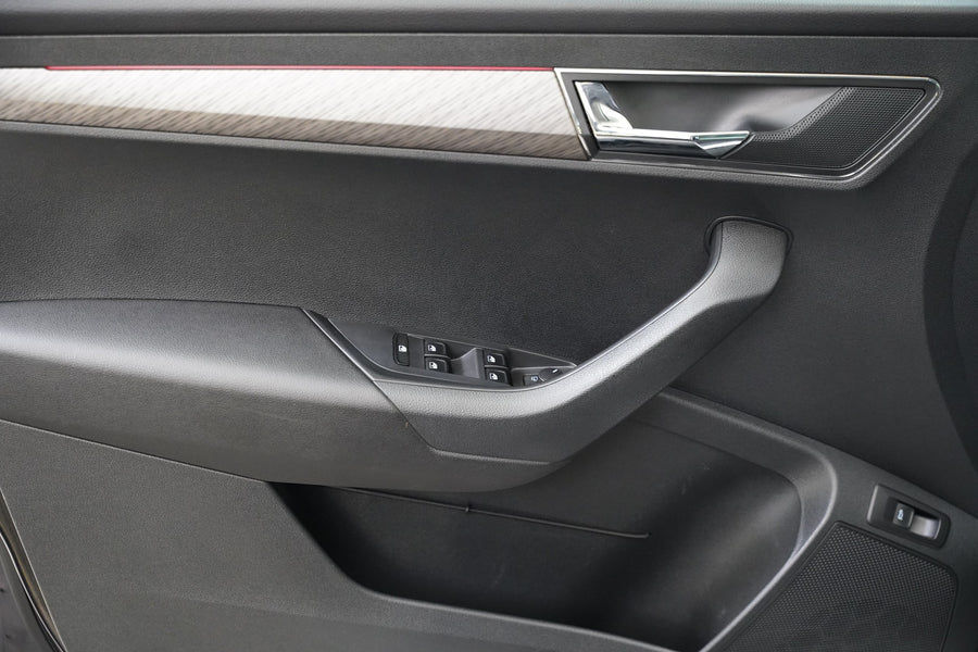 Škoda Karoq 1.5 TSI 110 kW Top Selection – foto 12