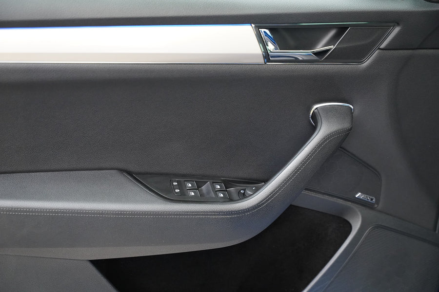 Škoda Superb 2.0 TDI 140 kW 4x4 L&K – foto 12