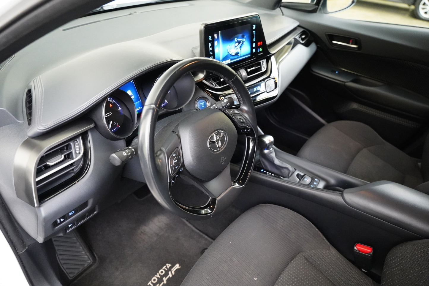 Toyota C-HR 1.8 Hybrid 90 kW Flow