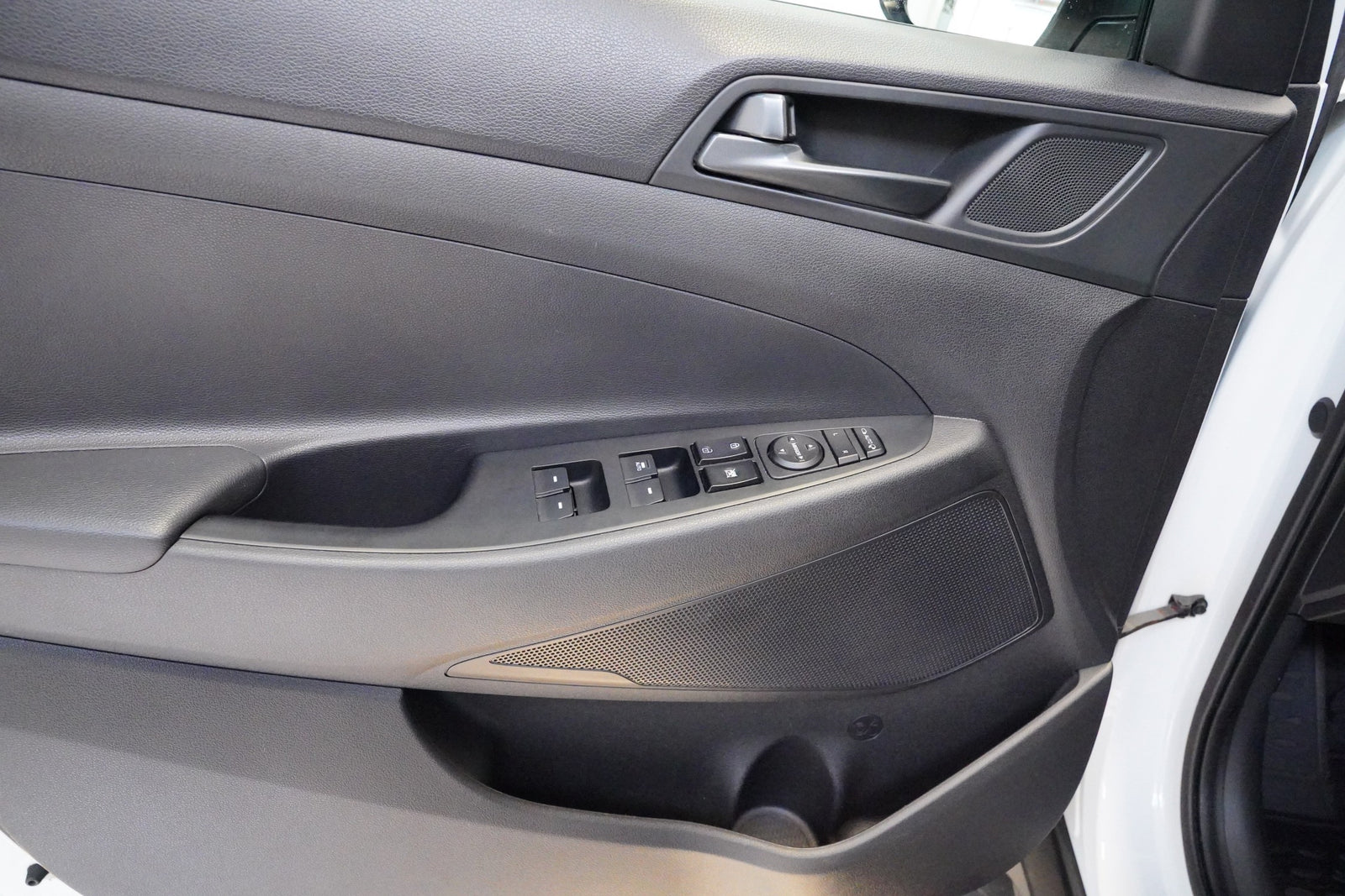Hyundai Tucson Hyundai Tucson 1,7 CRDi 85kW – foto 12