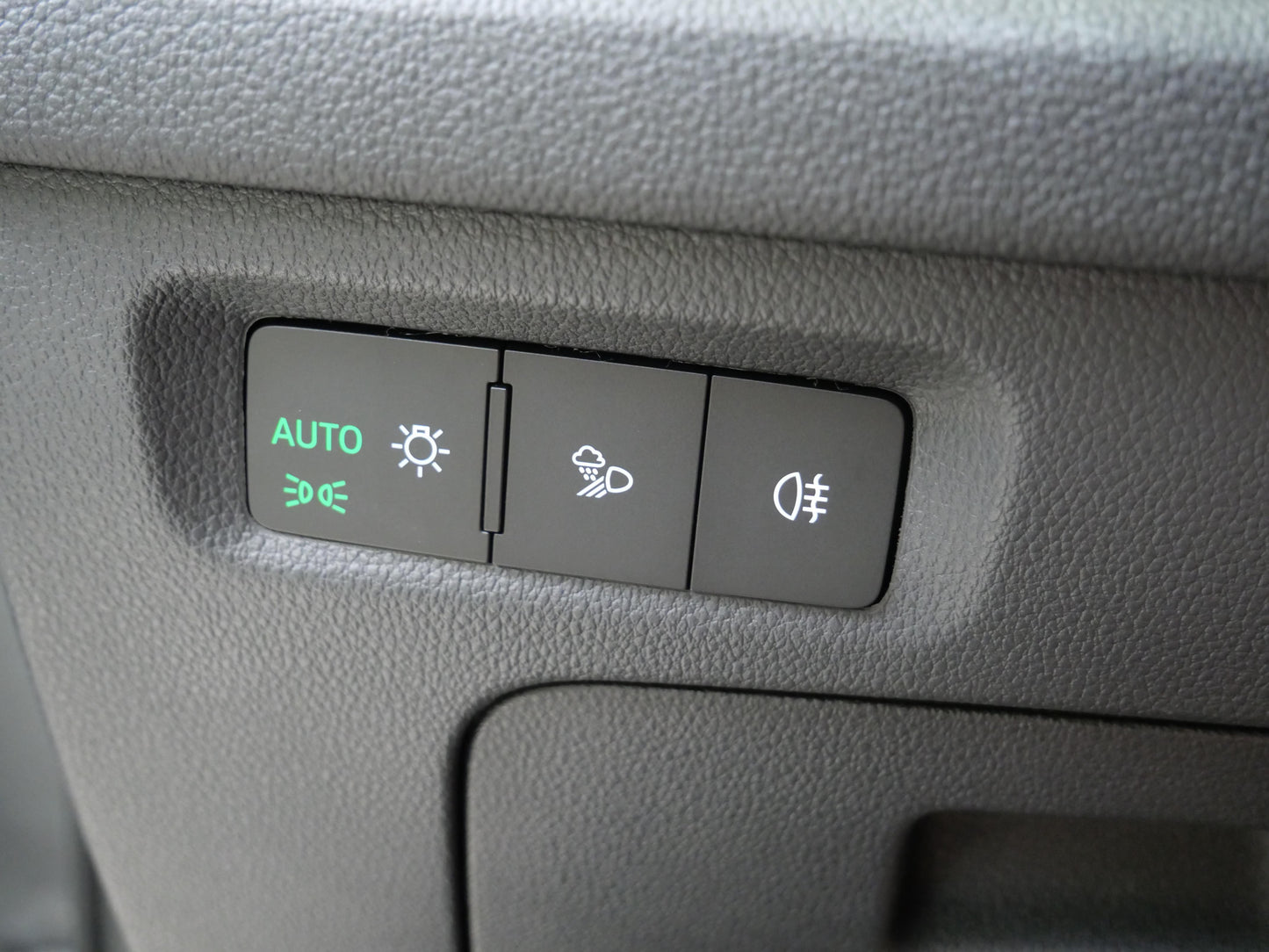 Škoda Octavia 1.5 eTSI 85 kW DSG Selection