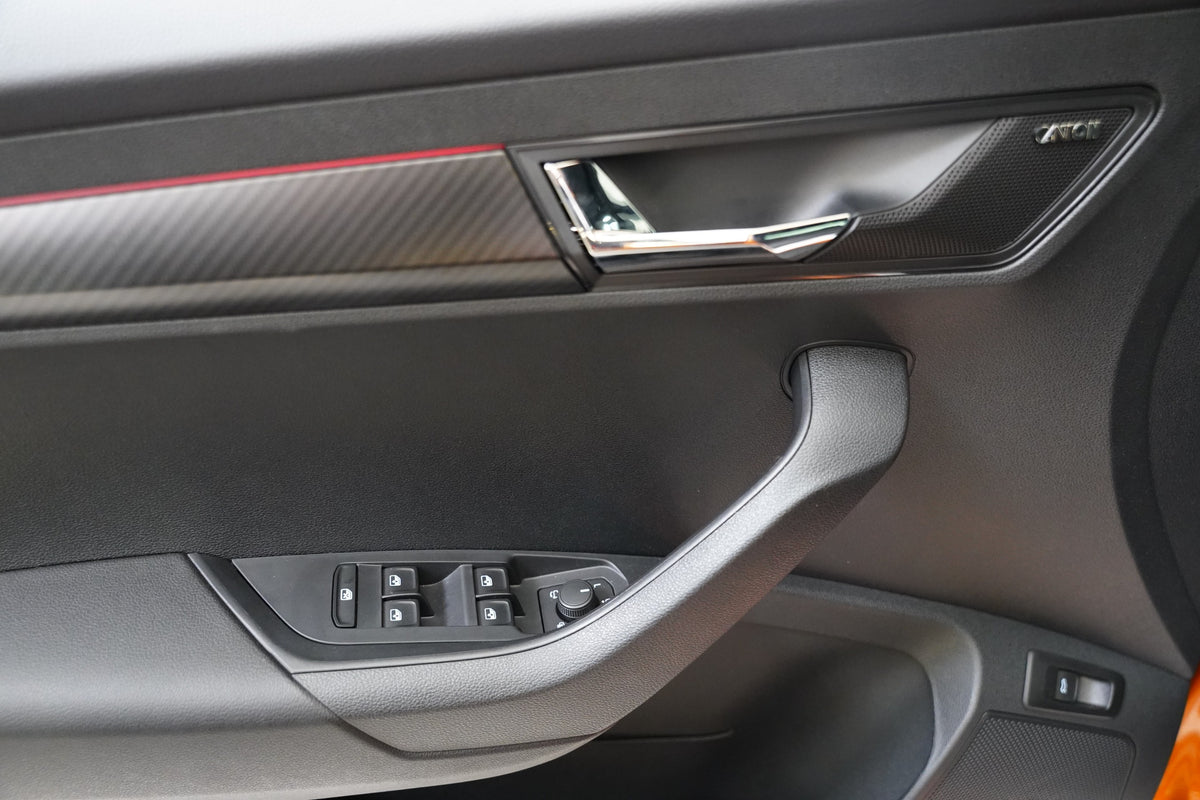 Škoda Karoq 1.5 TSI 110 kW DSG Sportline – foto 12
