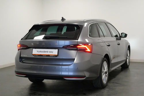 Škoda Octavia 2.0 TDI 110 kW Top Selection – foto 2