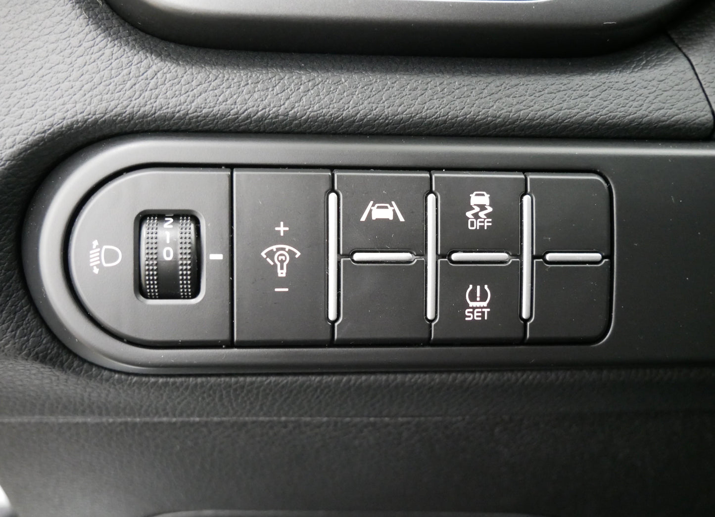 Kia Ceed 1.0 T-GDI 74 kW Spin