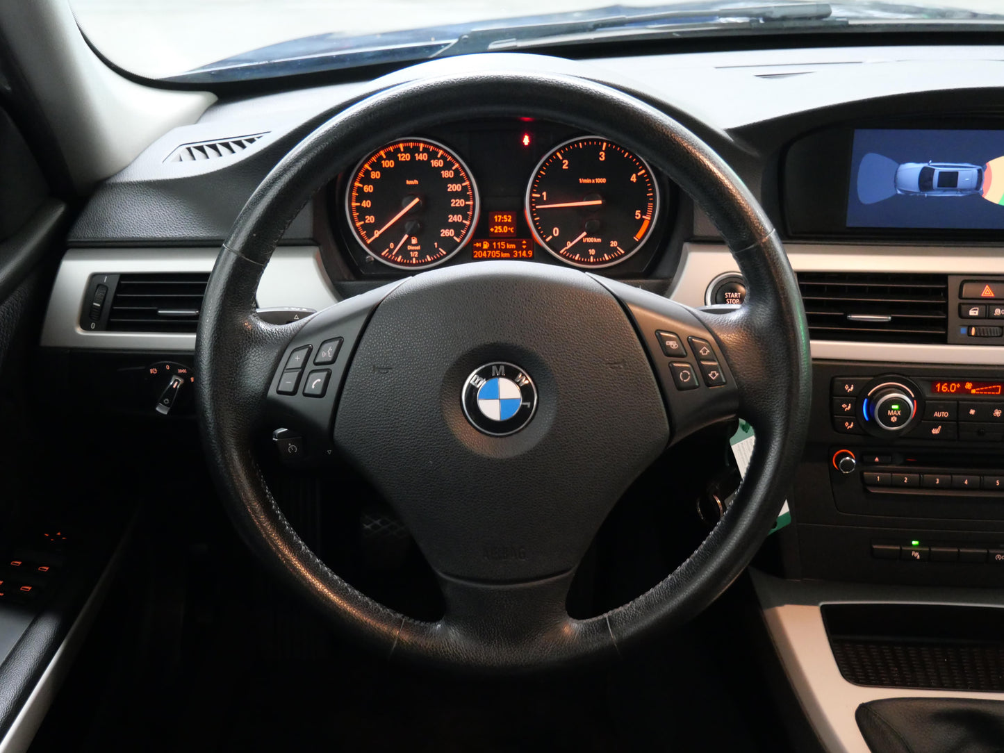 BMW Řada 3 320d 135 kW Touring
