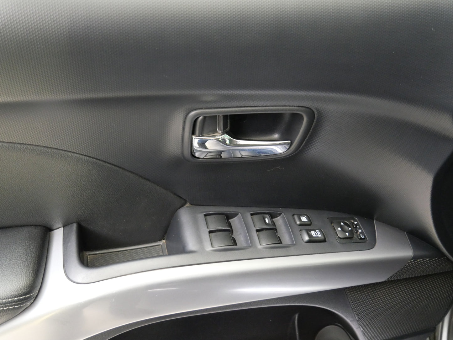 Citroën C-Crosser 2.2 HDi 115 kW Exclusive