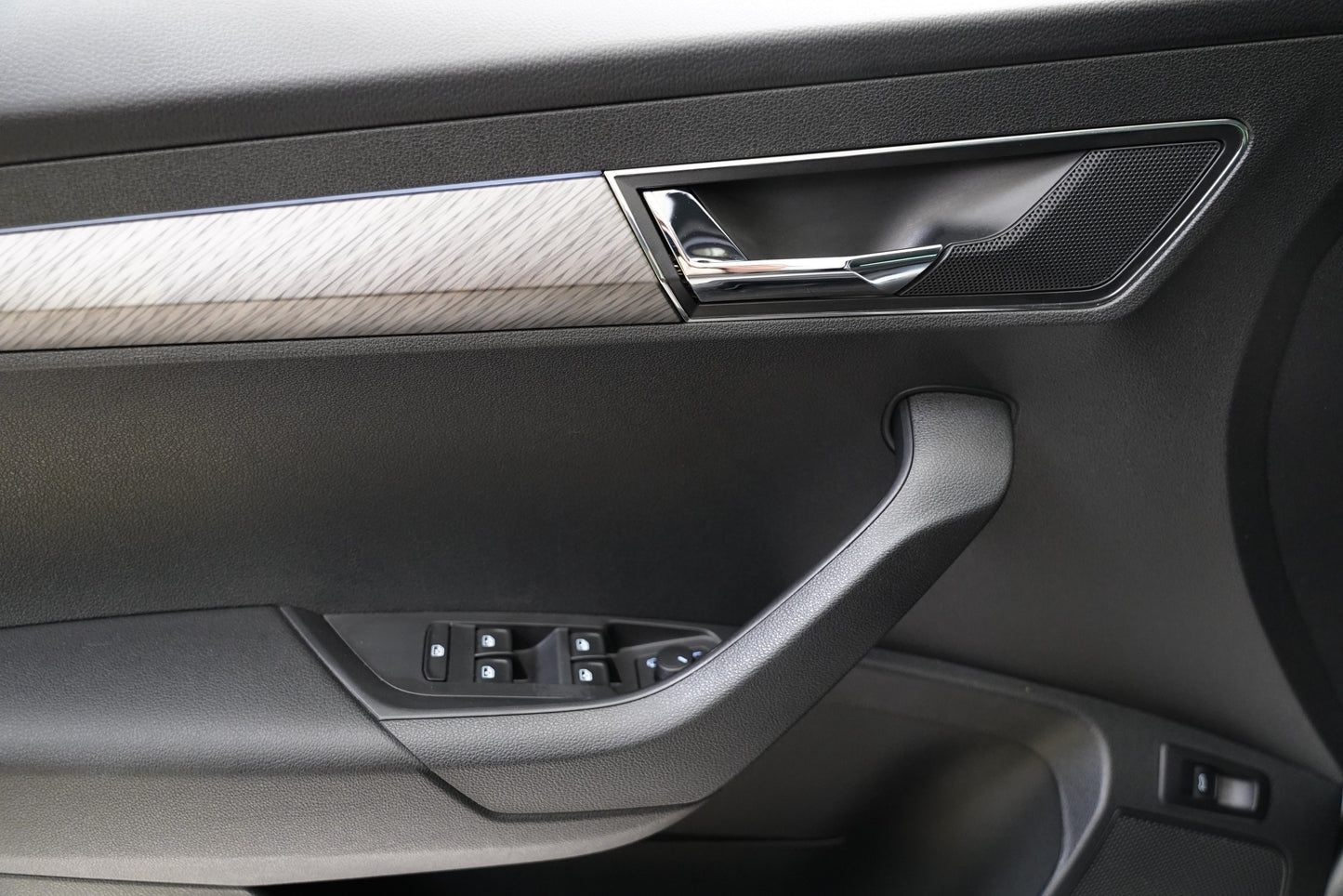 Škoda Karoq 1.5 TSI 110 kW Top Selection
