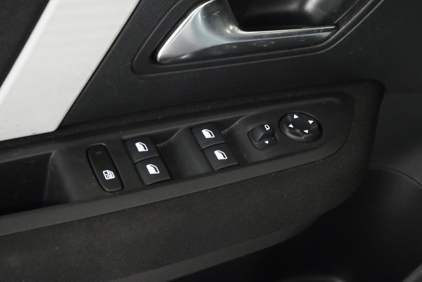 Citroën C4 1.2 PureTech 75 kW Live Pack