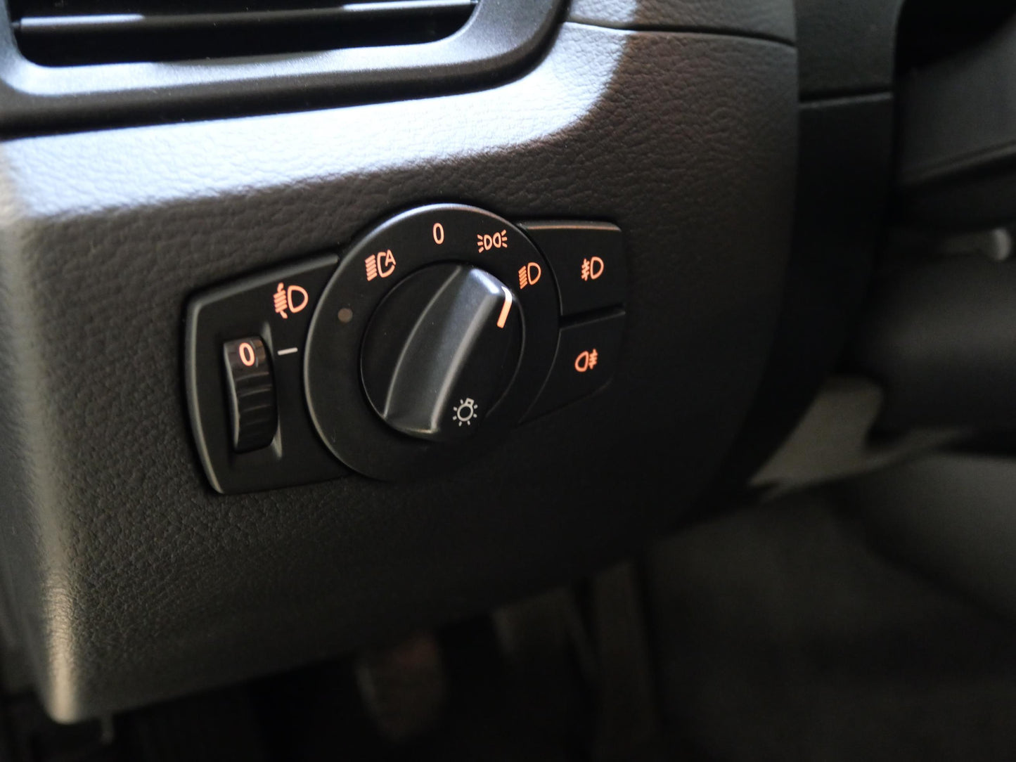 BMW X1 sDrive 18i 110 kW
