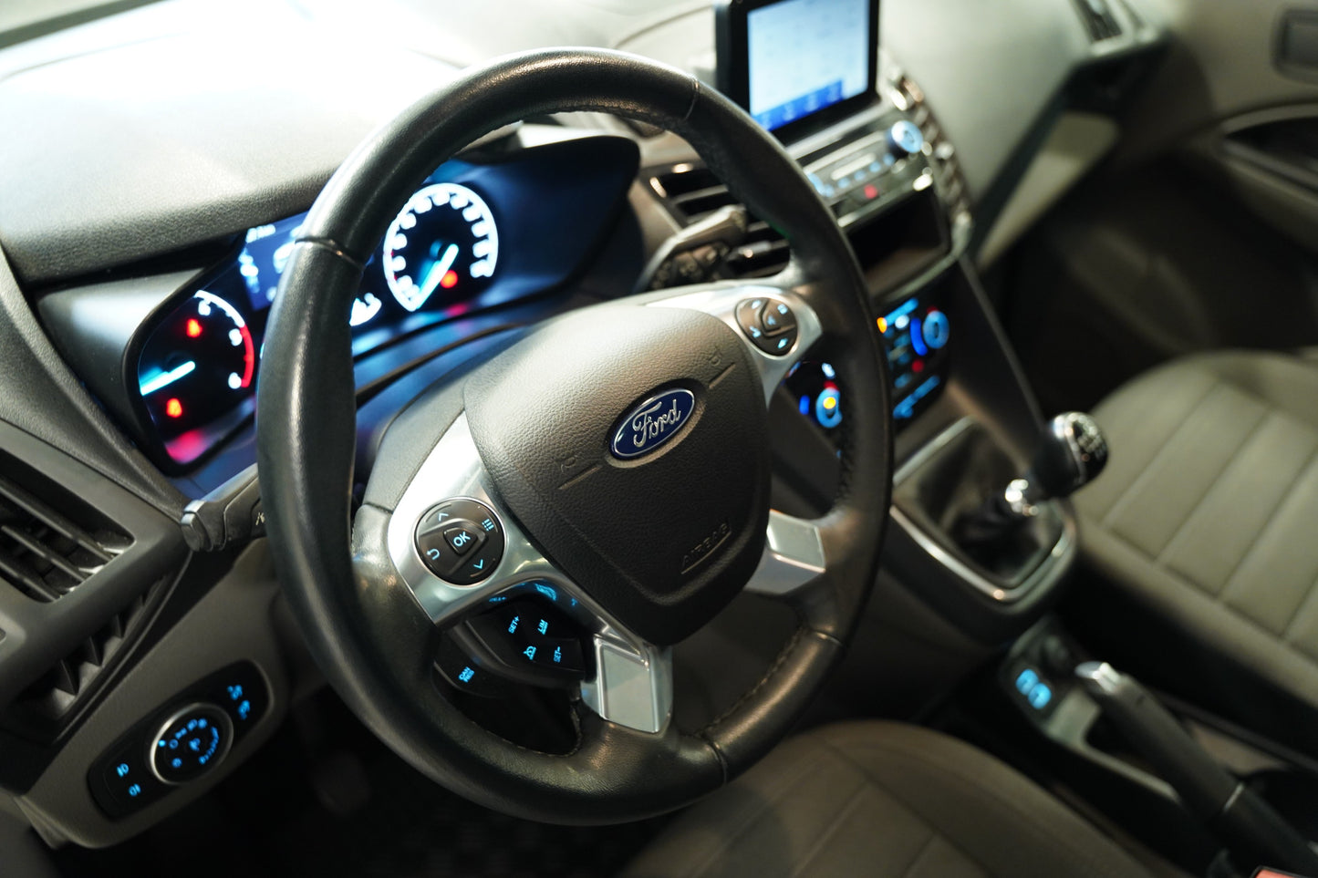 Ford Tourneo Connect 1.5 EcoBlue 88 kW
