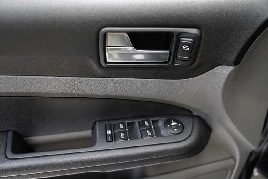 Ford Focus 1.6 16V 74 kW – foto 12