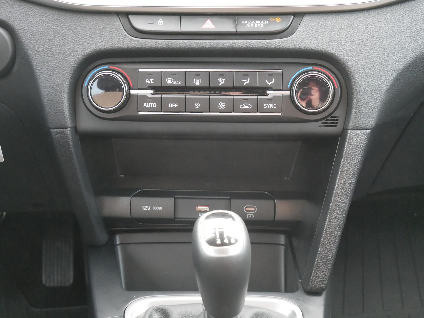 Kia Ceed 1.5 T-GDI 117 kW Exclusive