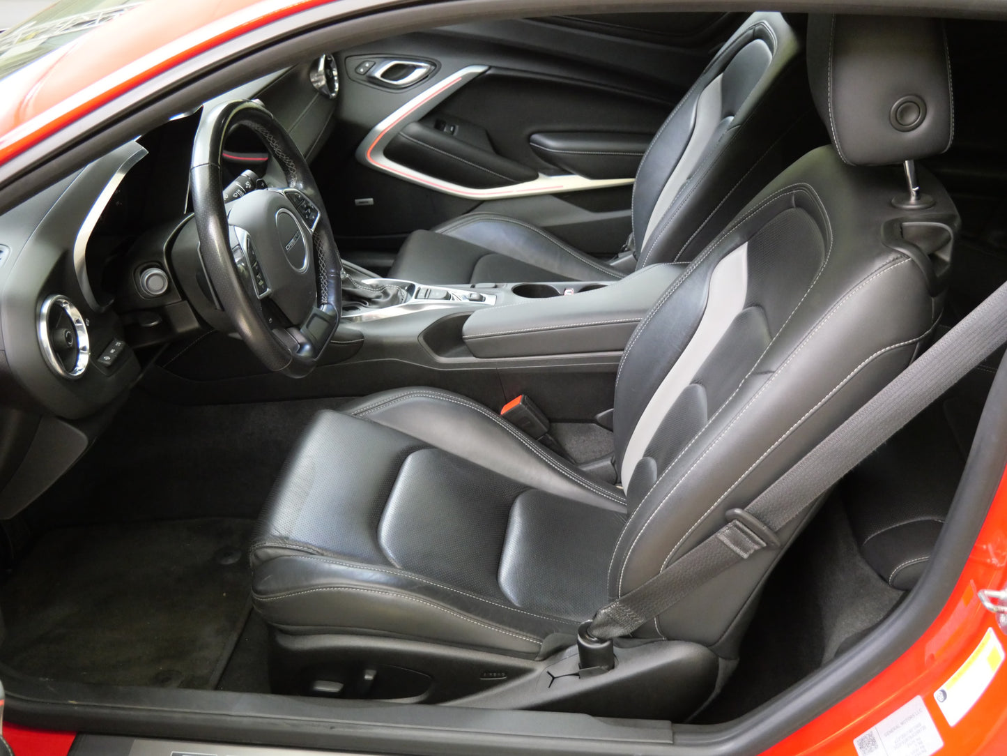 Chevrolet Camaro 6.2 V8 333 kW