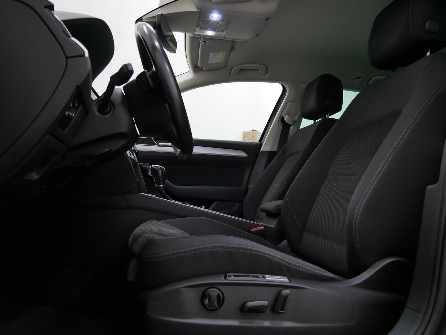 Volkswagen Passat 2.0 TDI 140 kW Comfortline