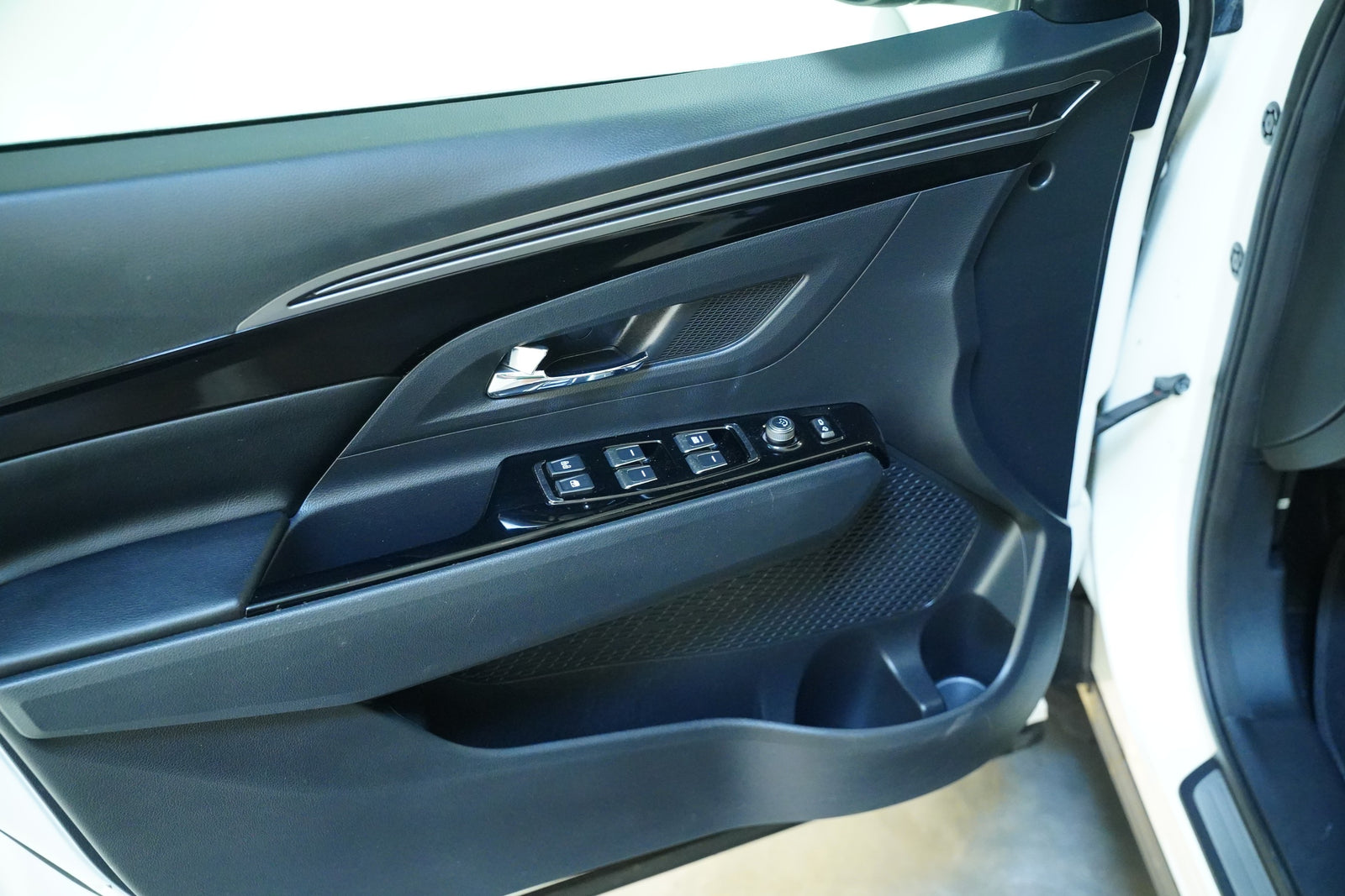 Ssang Yong Korando 1.6 XDI Automat – foto 12