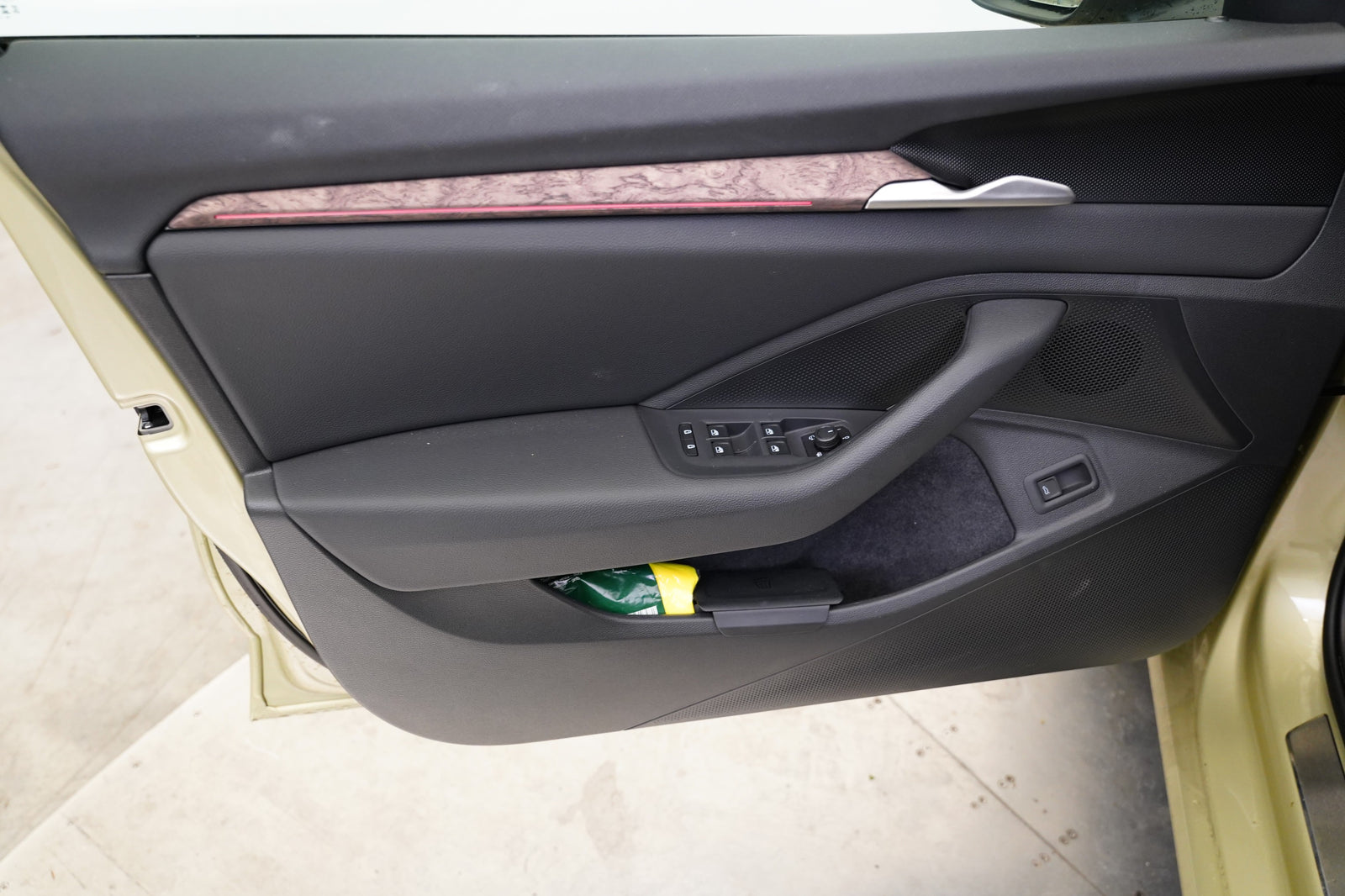 Škoda Superb 2.0 TDI 142 kW DSG 4x4 L&K – foto 12