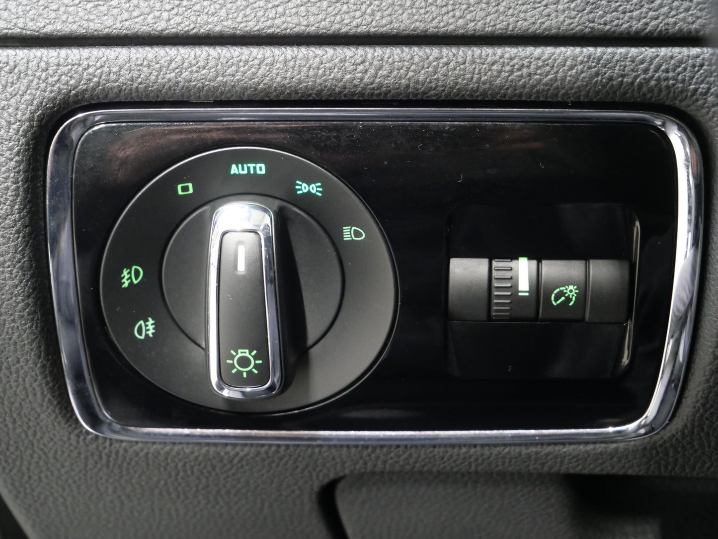 Škoda Superb 2.0 TDI 103 kW Ambition
