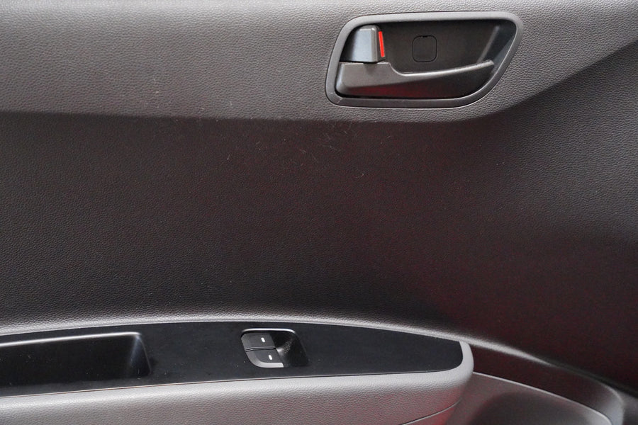 Hyundai i10 1,0 MPi 49 kW – foto 12