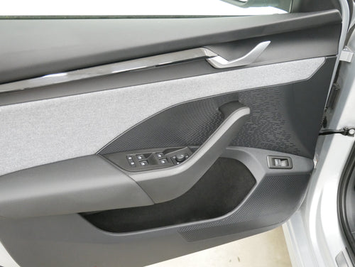 Škoda Octavia 2.0 TDI 110 kW  Selection – foto 12