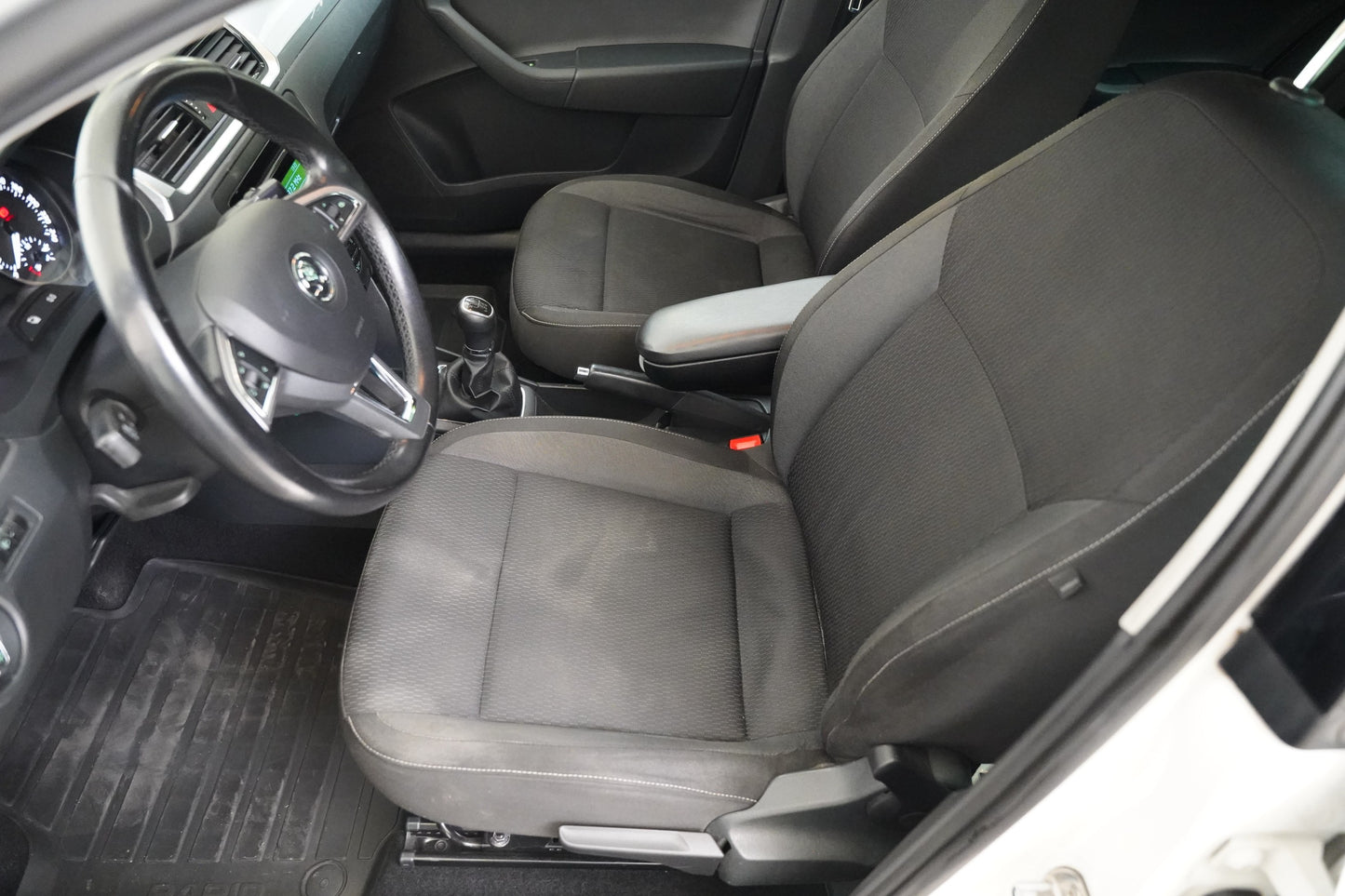 Škoda Rapid 1.6 TDI 66 kW Ambition Plus