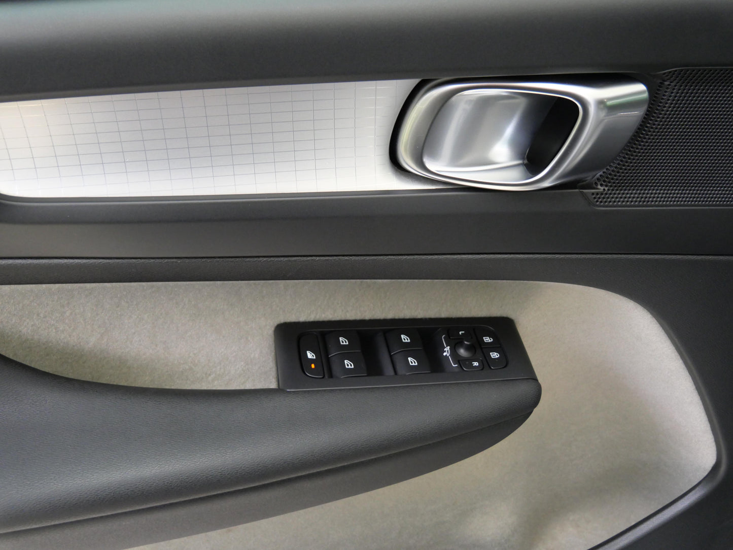 Volvo XC40 2.0 D3 110 kW Momentum Pro