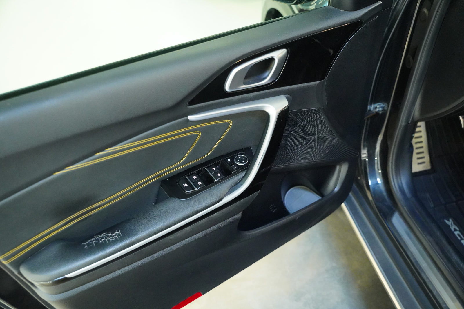 Kia Ceed 1.4 T-GDI 103 kW – foto 12