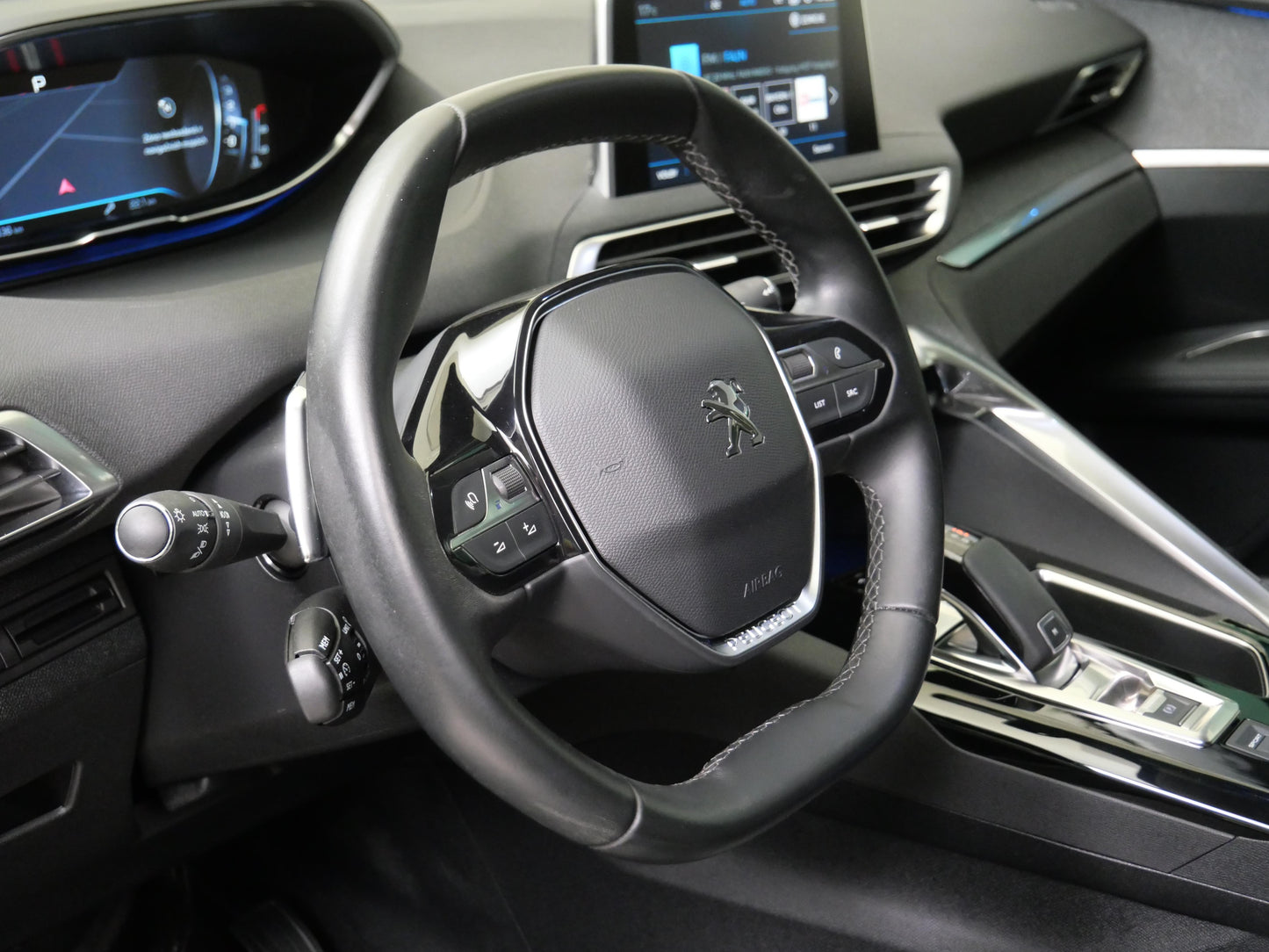 Peugeot 3008 1.2 PureTech 96 kW Allure