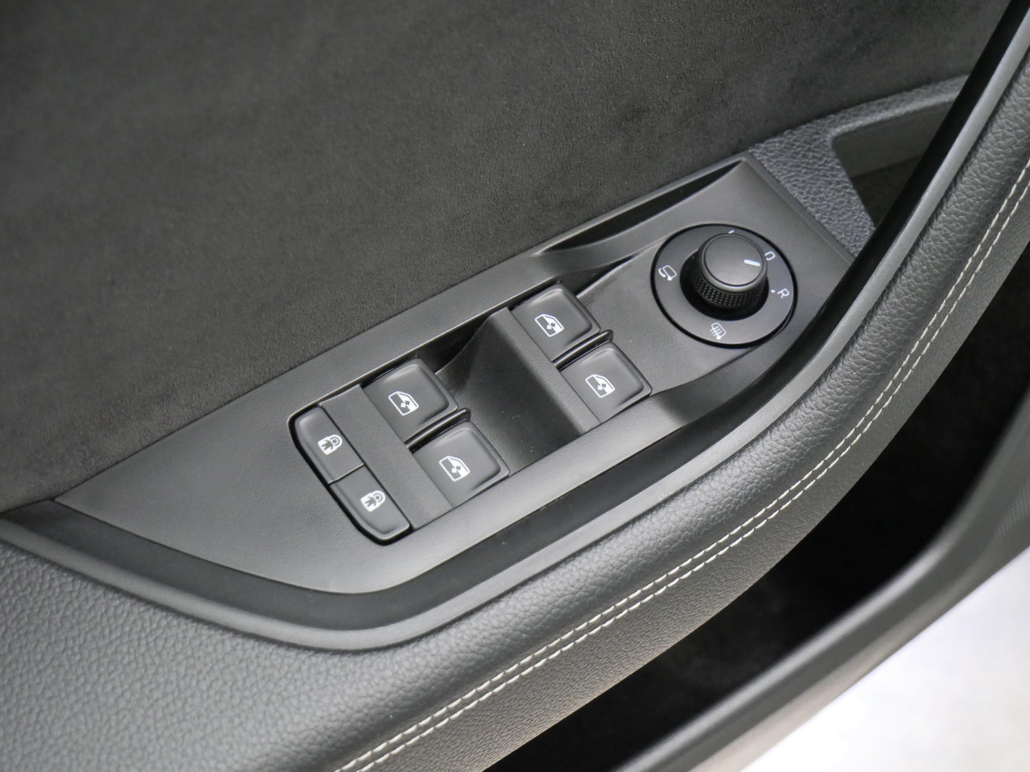 Škoda Superb 2.0 TSI 140 kW SportLine