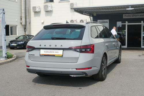 Škoda Superb 2.0 TSI 140 kW DSG Sportline – foto 2