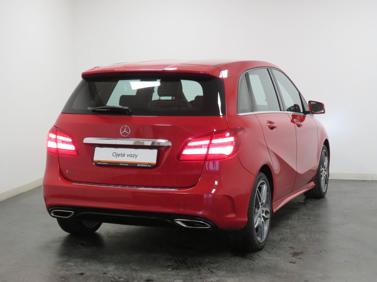 Mercedes-Benz Třídy B 2.0 155kW 4MATIC DCT