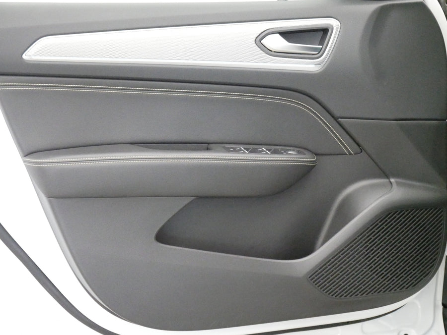 Renault Arkana 1.6 E-Tech 69 kW – foto 12
