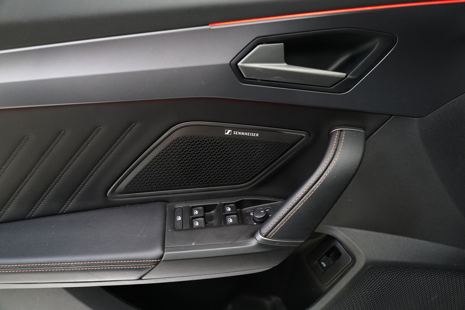 Cupra Formentor 2.0 TSI 150 kW DSG 4x4 – foto 12