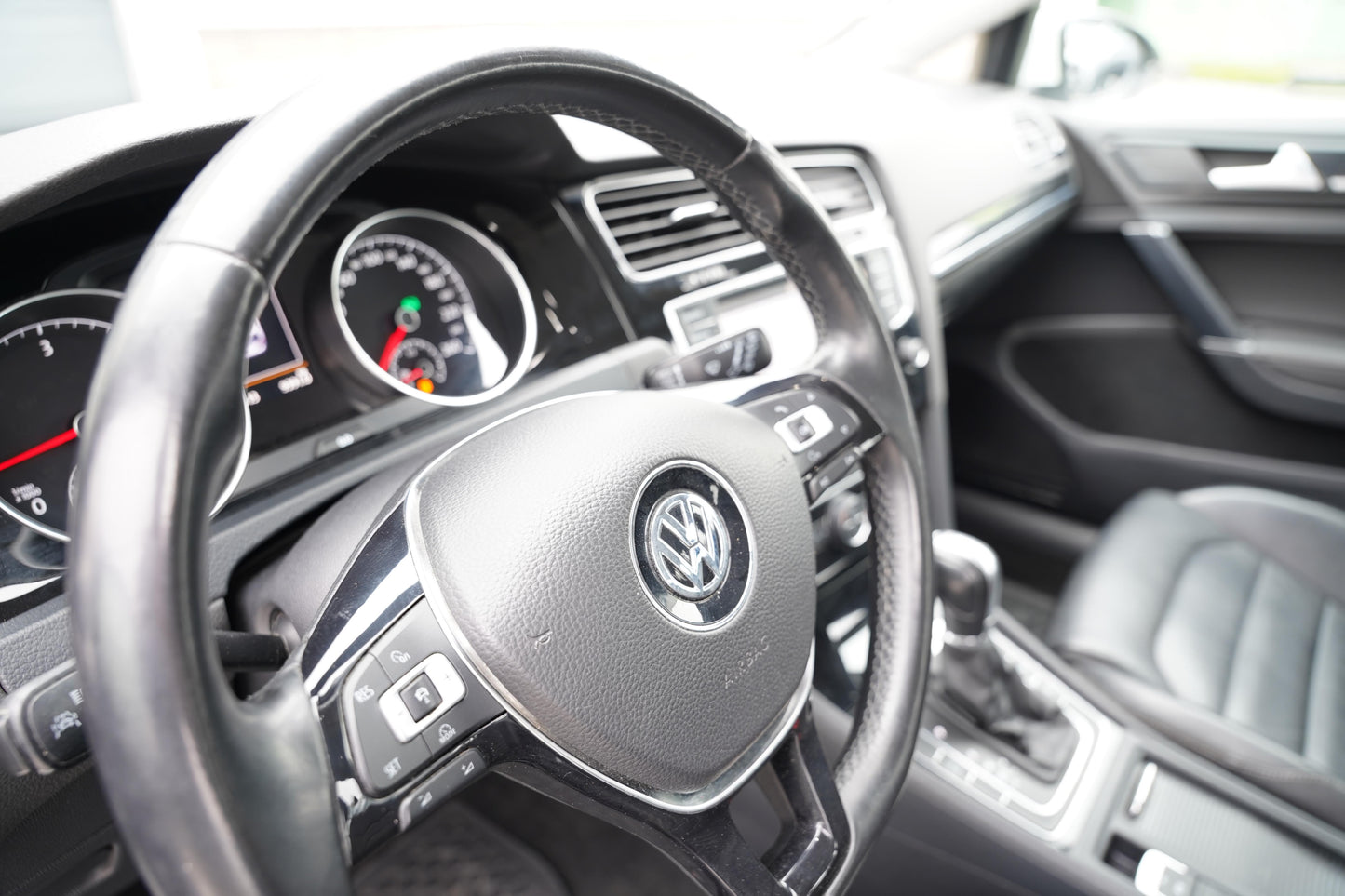 Volkswagen Golf 2.0 TDI 110 kW DSG Highline
