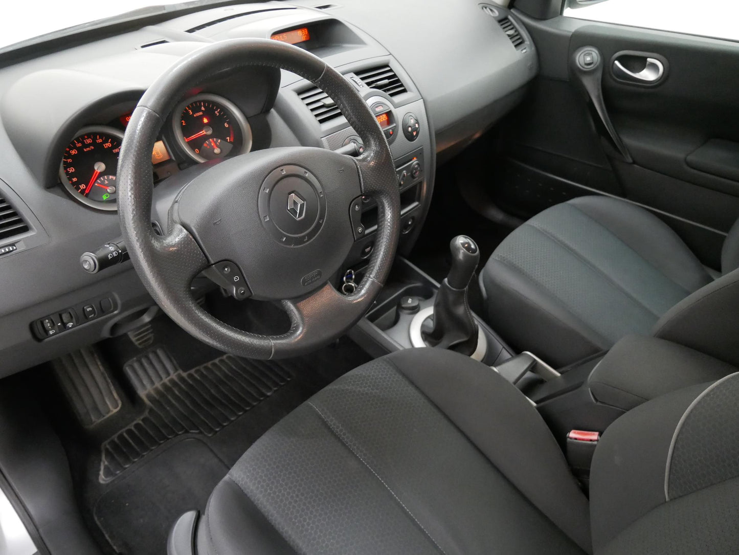 Renault Mégane 1.6i 16V 83 kW