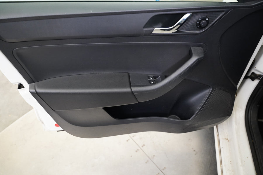 Škoda Rapid 1.2 TSI 63 kW Ambition Plus – foto 12